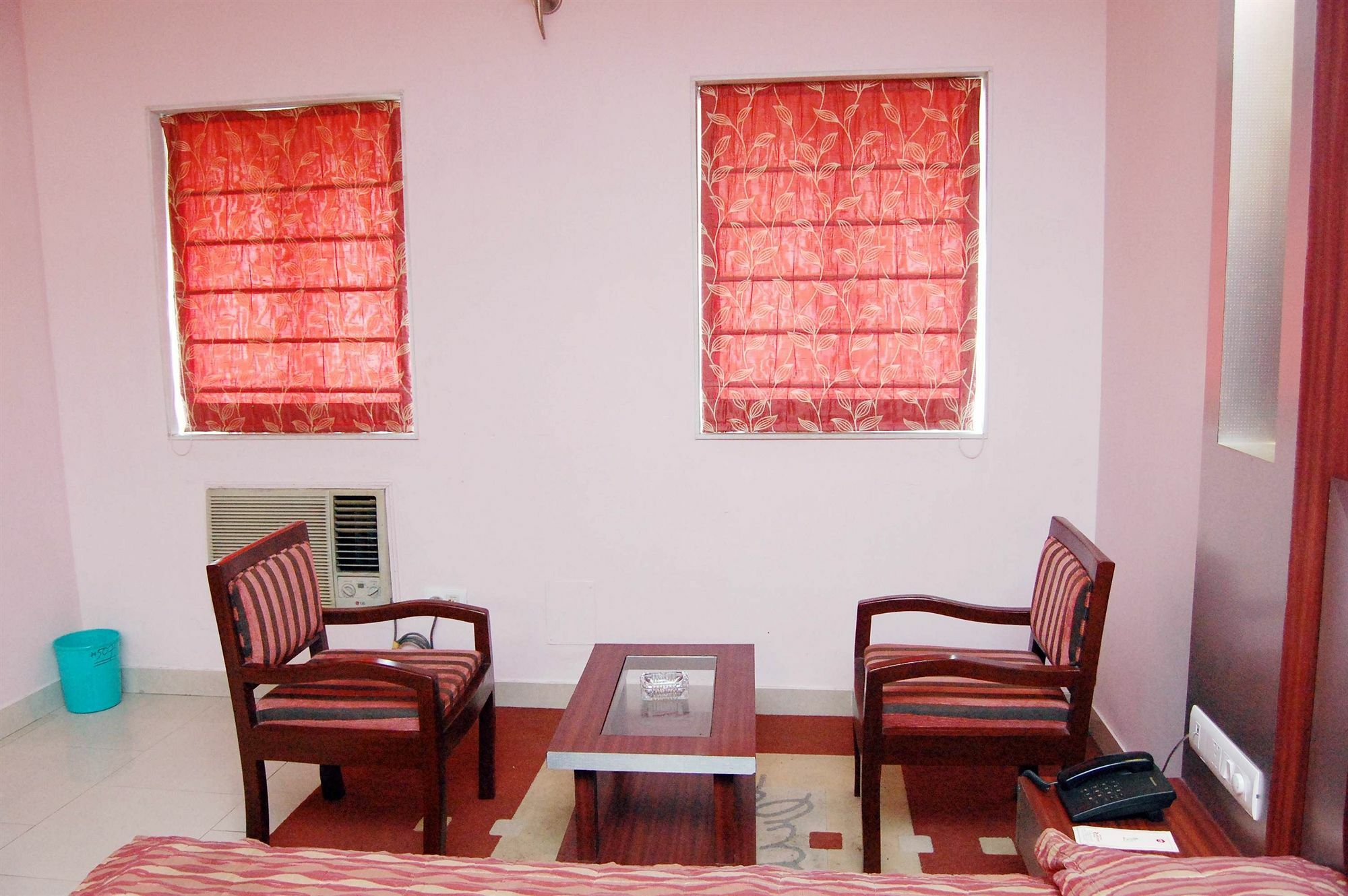 Rushabh 3* Kolkata