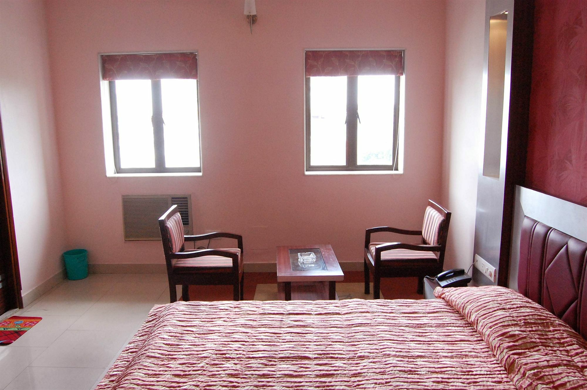 Rushabh Kolkata